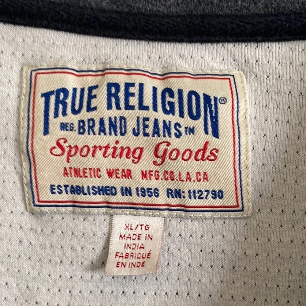 True Religion Charcoal Gray Cardigan Size XL